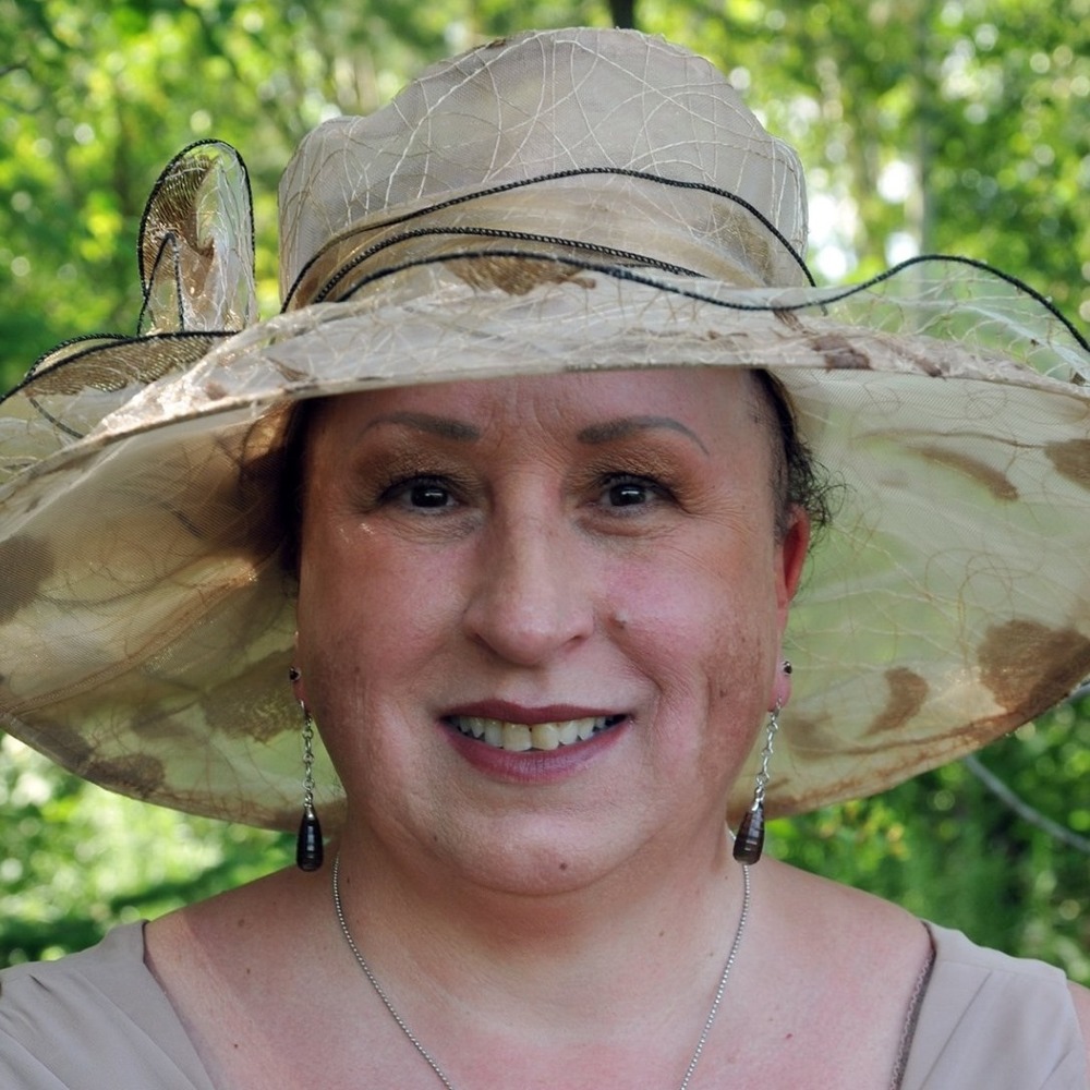 Meet your Posher, Marcelle